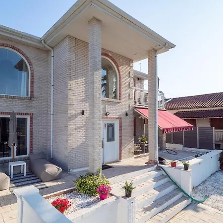 Villa Kostamaria