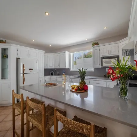 Villa Kostamaria Petrití